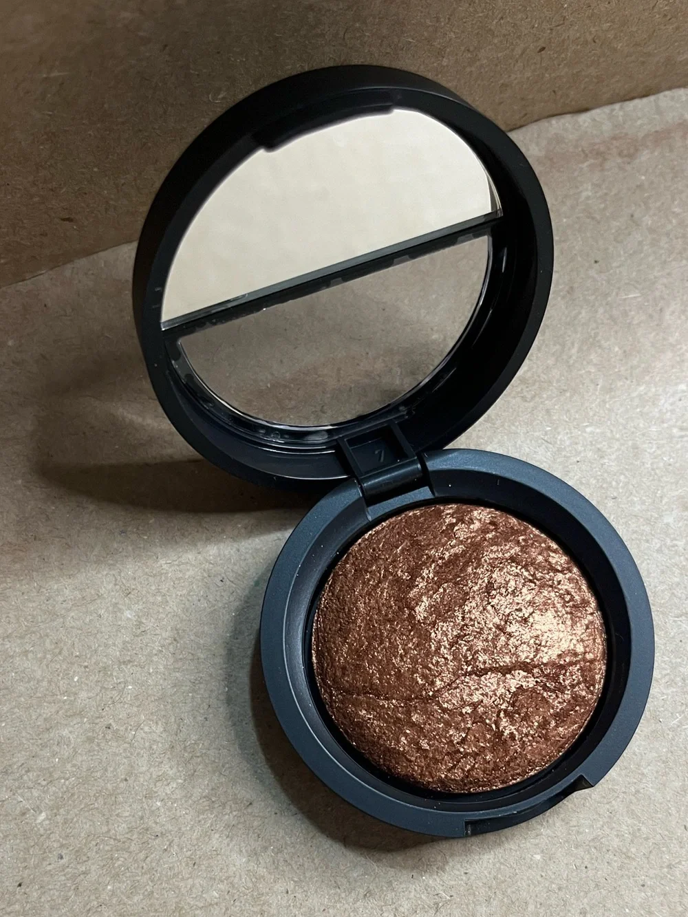 New Without Box Laura Geller Baked Marble Eyeshadow Caramelized Copper .06 oz